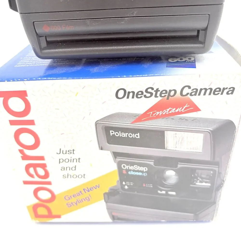 Polaroid OneStep CloseUp 600 Plus Instant Camera Box Tested Works Vintage